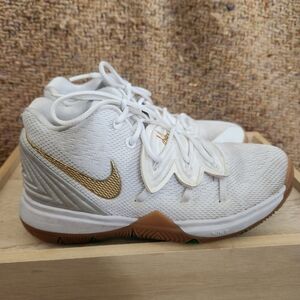 Nike White and Gold Athletic Shoes